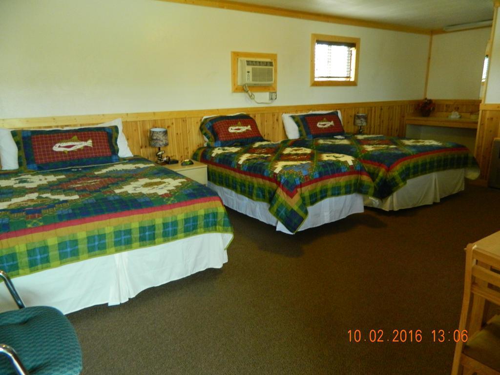 Country Motor Inn Livingston Exterior photo