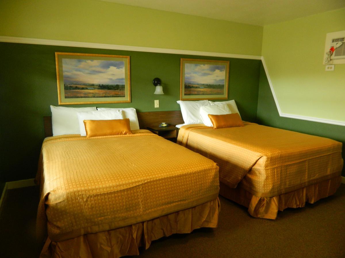 Country Motor Inn Livingston Exterior photo