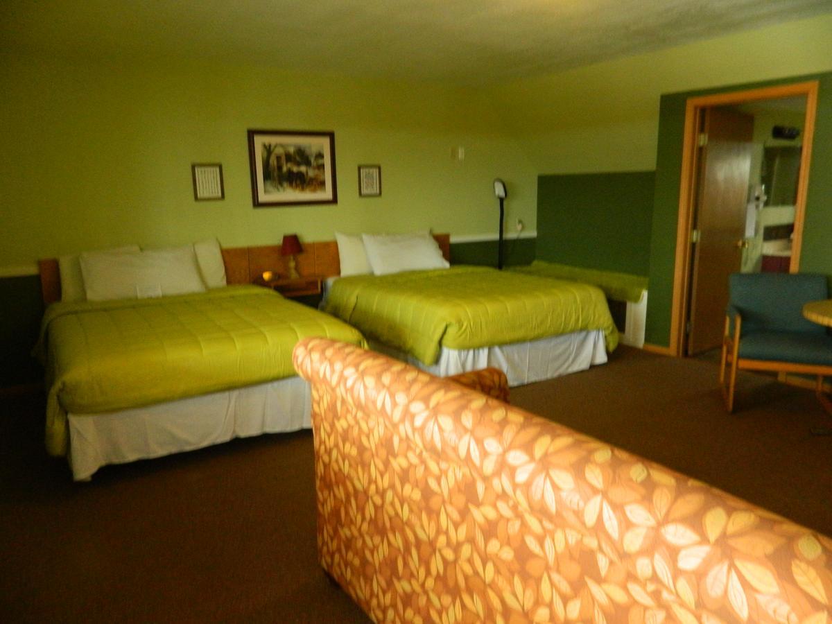 Country Motor Inn Livingston Exterior photo